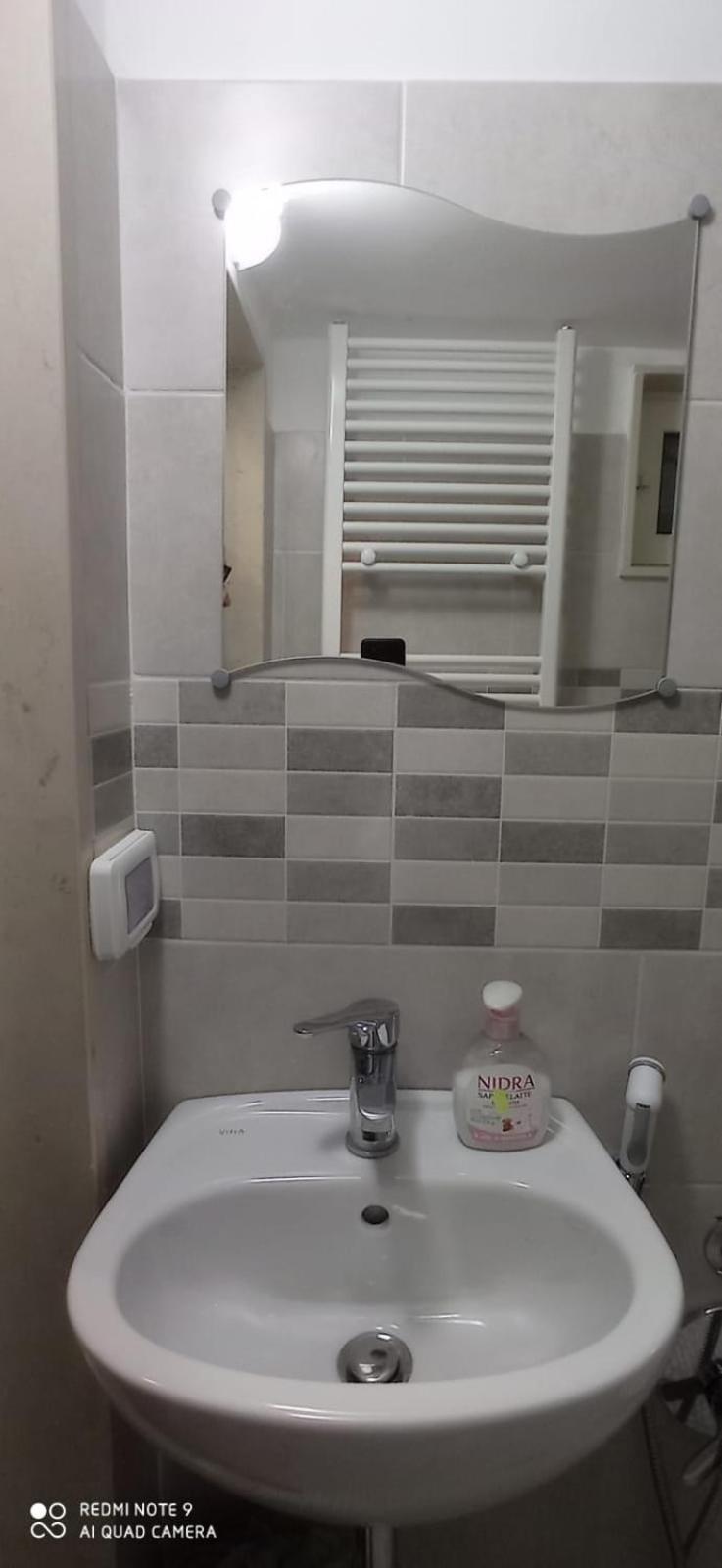 Sea Stone House Apartment Барі Екстер'єр фото