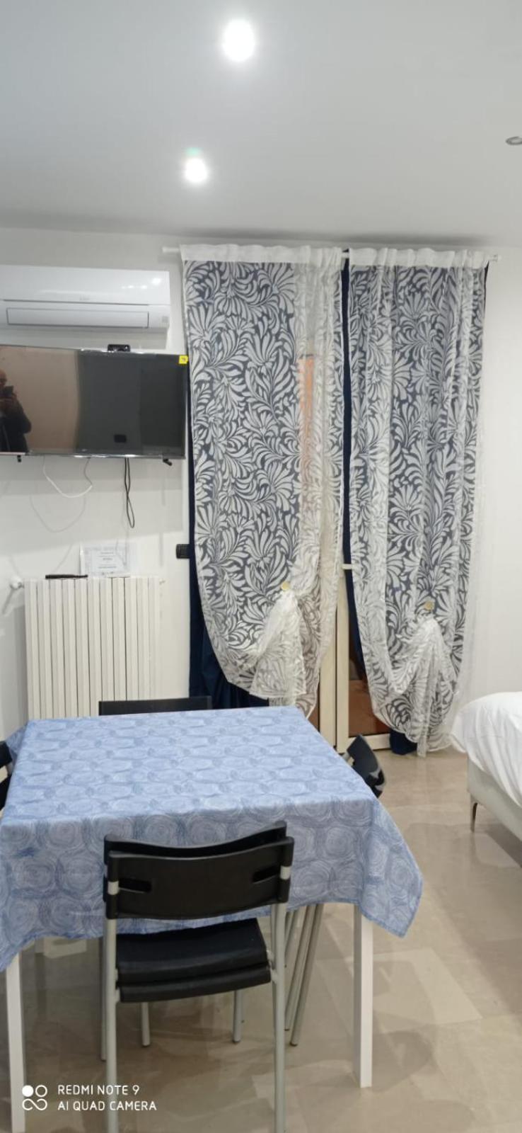 Sea Stone House Apartment Барі Екстер'єр фото
